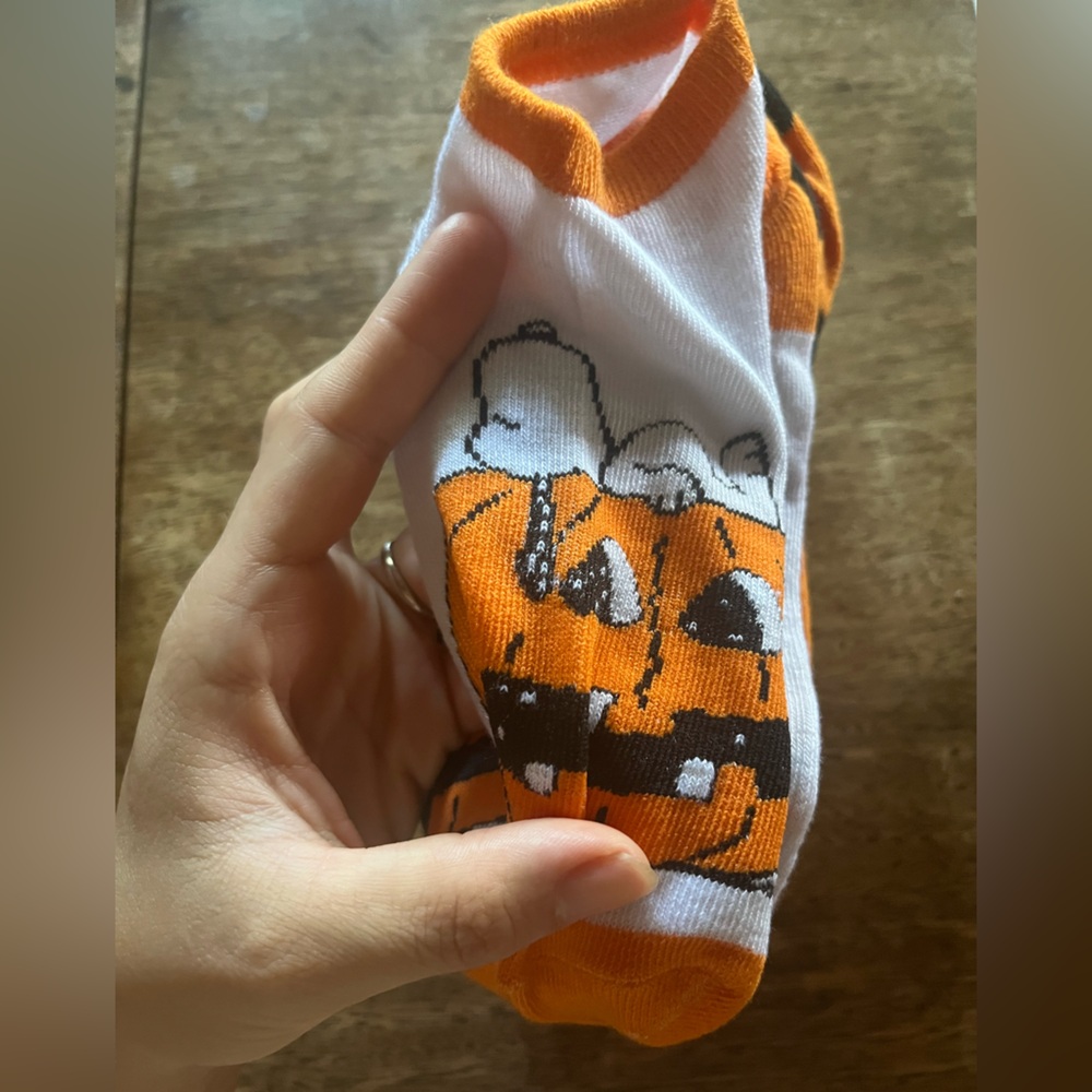COPY - NWT Halloween Snoopy ankle Socks 10 pairs